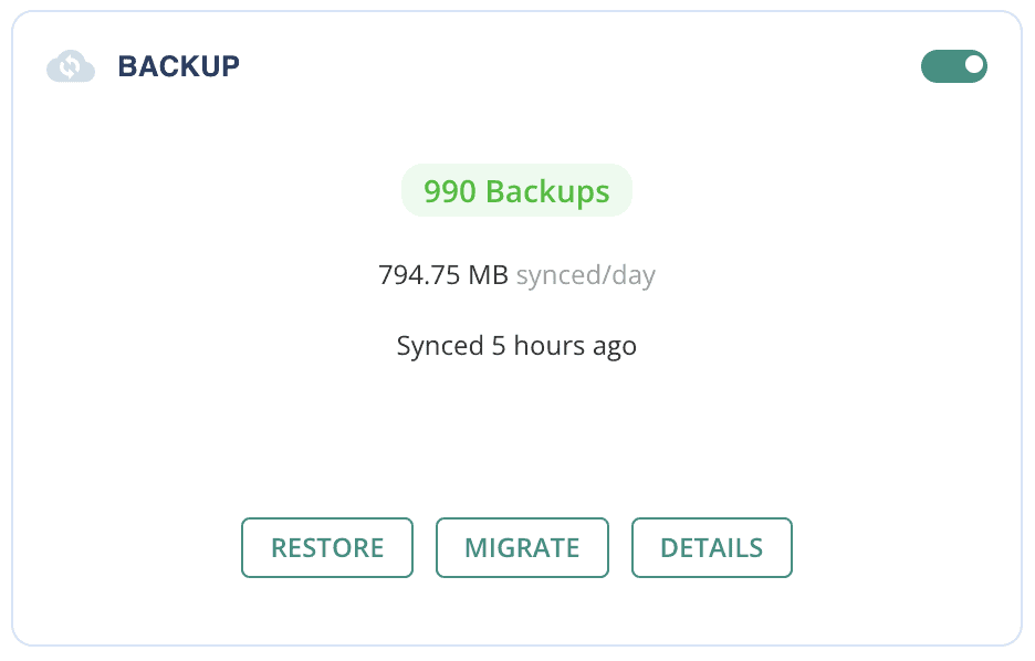 BlogVault dashboard showing recent backups and restore controls